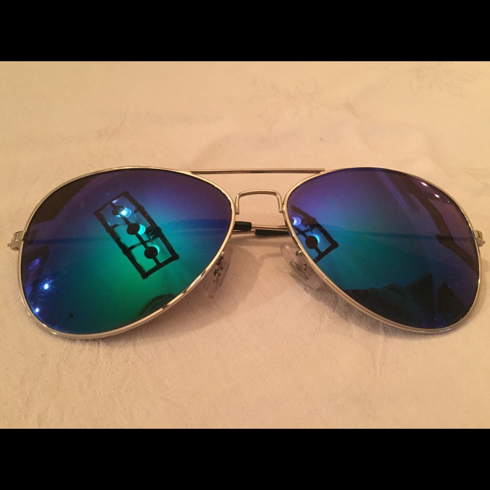 🕶Blue aviator sunglasses